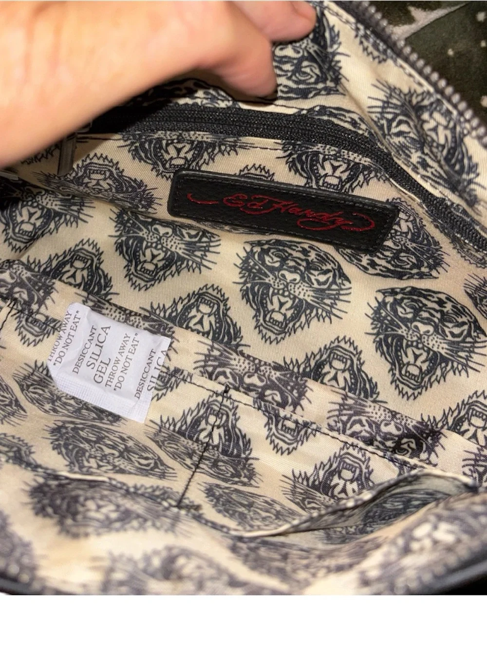 Ed Hardy Black Embossed Leather Crossbody Bag with Logo Charm - Picture 4 of 6